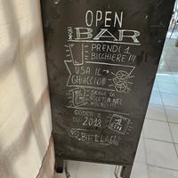 stand/cartellone bar