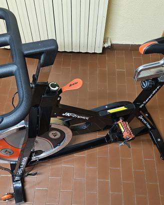 Spinbike Genius 4100 JK Fitness