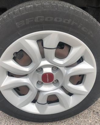 cerchi gomme e copri cerchio