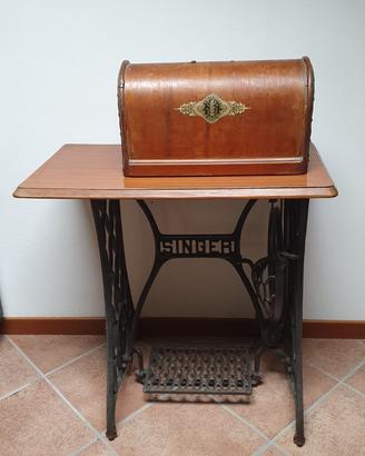 Macchina da cucire primi 900