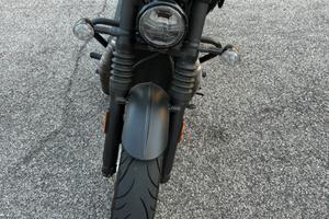 Triumph bonneville bobber 1200 black