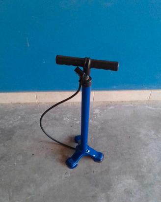 Pompa per bicicletta