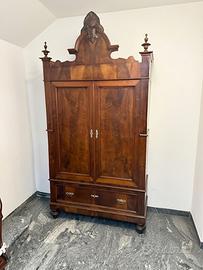 Armadio Antico d’epoca legno primi 900