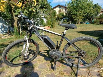 mountain bike elettrica  da donna taglia M