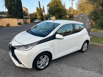 Toyota Aygo X Play full Opt perfetta