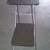 Tavolino pieghevole per videoproiettore 2 ripian