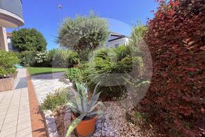 Appartamento Quadrilocale con Giardino Privato a S