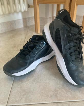 Scarpe basket Under Armour 37 e 1/2