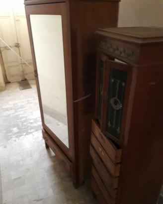 Armadi d'epoca da restaurare