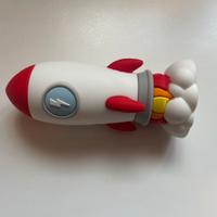 Powerbank a forma di razzo