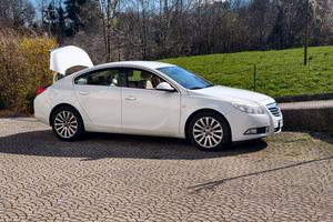 Opel insigna 2.0 diesel anno 2009 ok neopatentati.