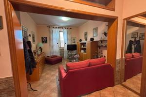 Tre vani 87 mq ristrutturato nuovalucello