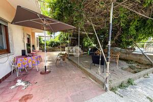 4 LOCALI A FALCONARA ALBANESE