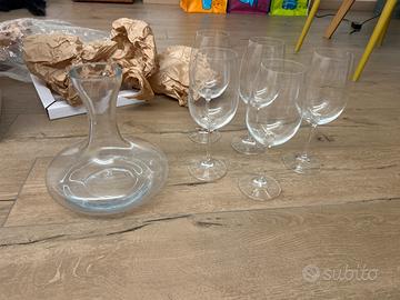 Decanter + 4 calici vino
