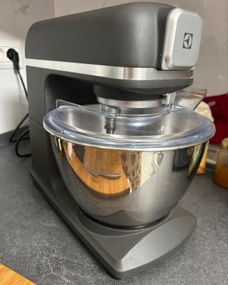 Impastatrice planetaria Electrolux