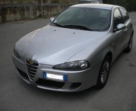 ALFA ROMEO 147 1.9 JTD (120) 5 porte Distinctive