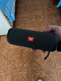 Cassa JBL