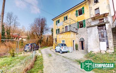 Casa indipendente a Prasco 8 locali