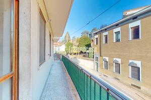 AMPIO TRILOCALE LUMINOSO, LIBERO DA SUBITO, VIA R