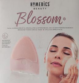 Massaggiatore facciale per la detersione del viso