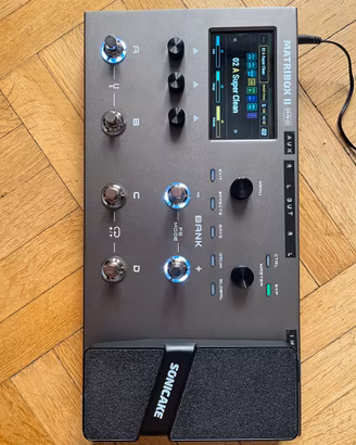 Pedaliera Matribox II Pro per chitarra e basso