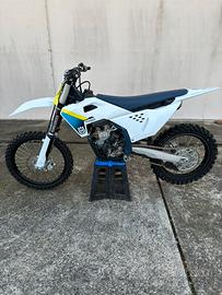 Husqvurna 250 4t 2025