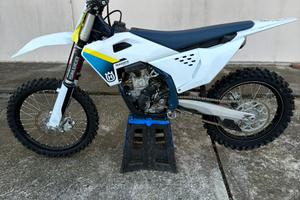 Husqvurna 250 4t 2025