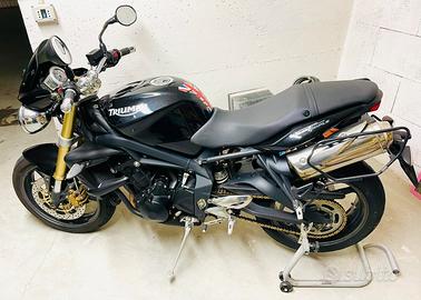 Triumph Street Triple 675 - Anno 2008
