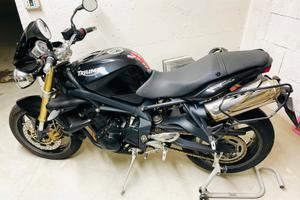 Triumph Street Triple 675 - Anno 2008