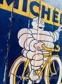 Michelin Insegna Pneumatico