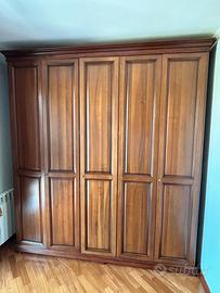 Armadio cinque ante