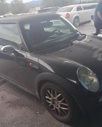 Mini one D 2005