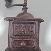 Macinacaffè tre spade in lamierino