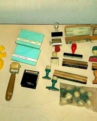Lotto Cancelleria Vintage Ufficio Timbri Accessori