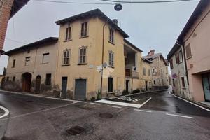 PALAZZINA A TREVIOLO