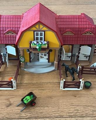 Playmobil fattoria cavalli