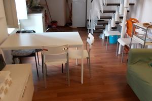 Trilocale ristrutturato su 2 livelli centralissimo