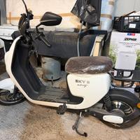 Sky 2 Next elettrico