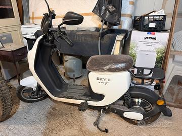 Sky 2 Next elettrico