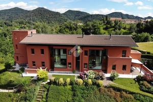 PORZIONE DI BIFAMILIARE A MONFUMO