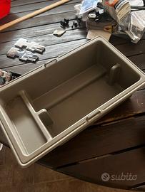 Hummer H2 Vano porta oggetti passaruota posteriore