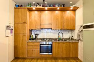 BILOCALE CON BOX E CANTINA