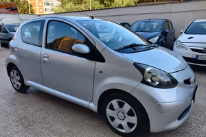 Toyota Aygo 1.0 Benzina 5 porte 2008 Automatica