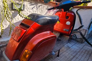 Piaggio Vespa 50HP (1995)Rosso+FMI+2ªSella Biposto