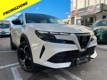 Alfa Romeo Junior 1.2 ibrida Speciale 136cv edct6 