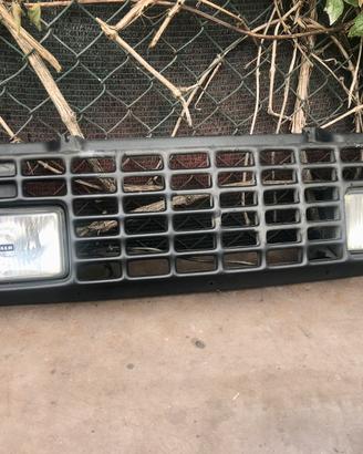 Ricambi Fiat 127 terza serie griglia fanali