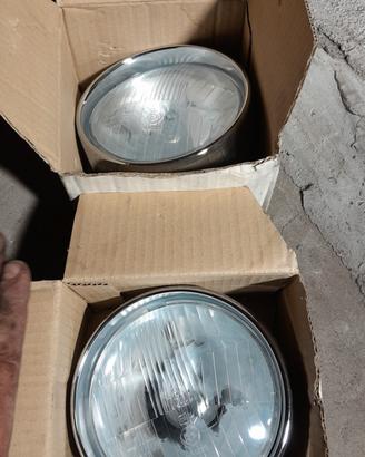 fanali e cornici nuovi per fiat 500 epoca