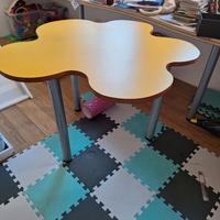 Tavolo per cameretta