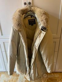 Parka Woolrich beige chiaro taglia L