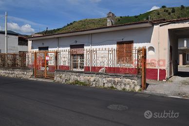 Negozio Nocera Inferiore [Cod. rif 3239402ACG]